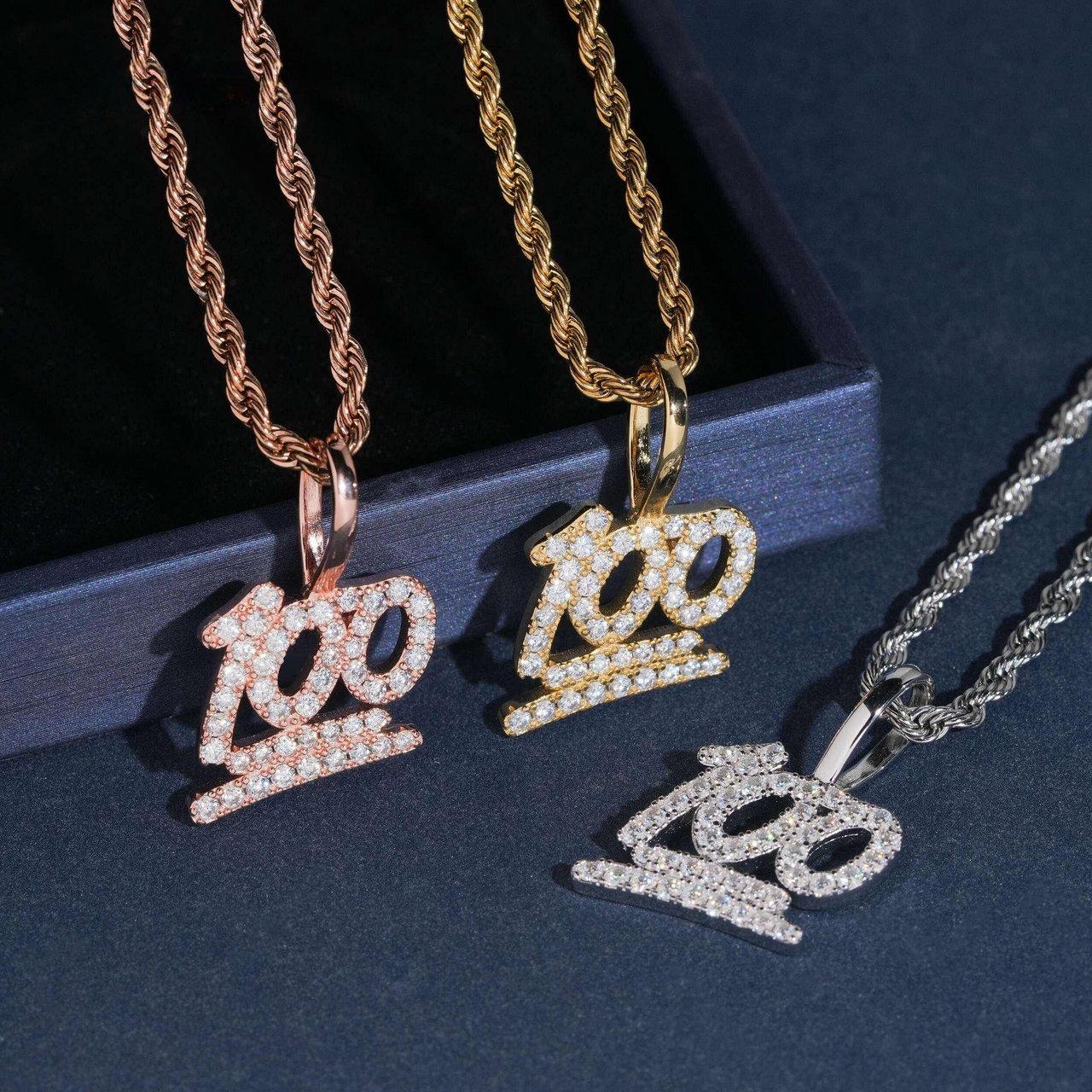 Colgante de oro de 14k con diamante de laboratorio sólido de 100 puntos