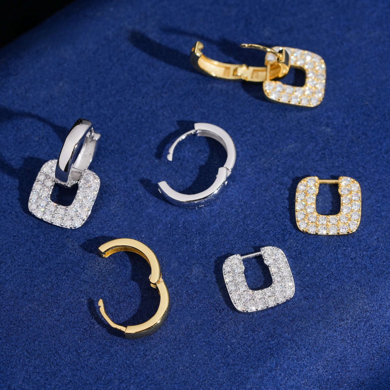 Aretes de aro cuadrados pavé con diamante de laboratorio – Oro de 14k