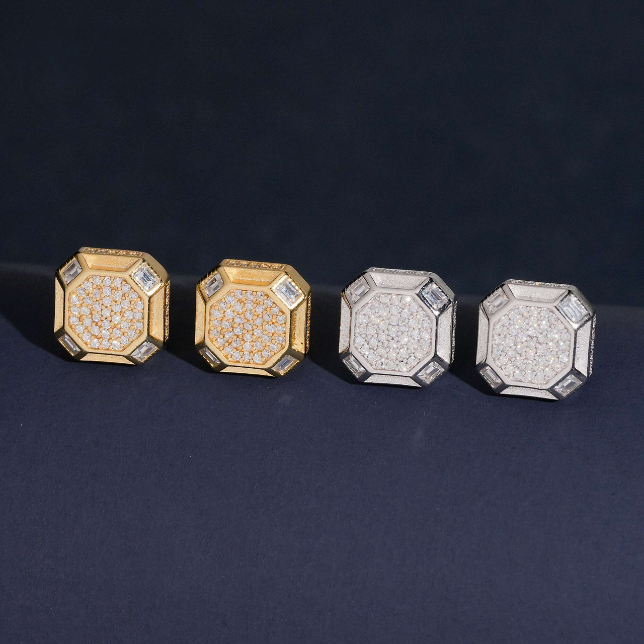 Pendientes de racimo de laboratorio con diamantes de talla octogonal y oro de 14k