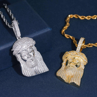 Colgante Jesús Diamante de Laboratorio – Oro de 14k