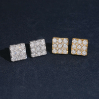 Pendientes de botón cuadrados con pavé de racimo de diamantes de laboratorio – Oro de 14k