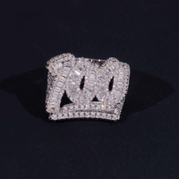 Anillo de oro de 14k con diamantes de laboratorio talla baguette pavé de 100