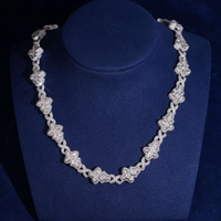 Collar Cruzado Infinito con Diamantes de Laboratorio – Oro de 14k