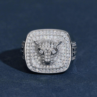 Anillo con cabeza de leopardo con diamante de laboratorio cuadrado – Oro de 14k