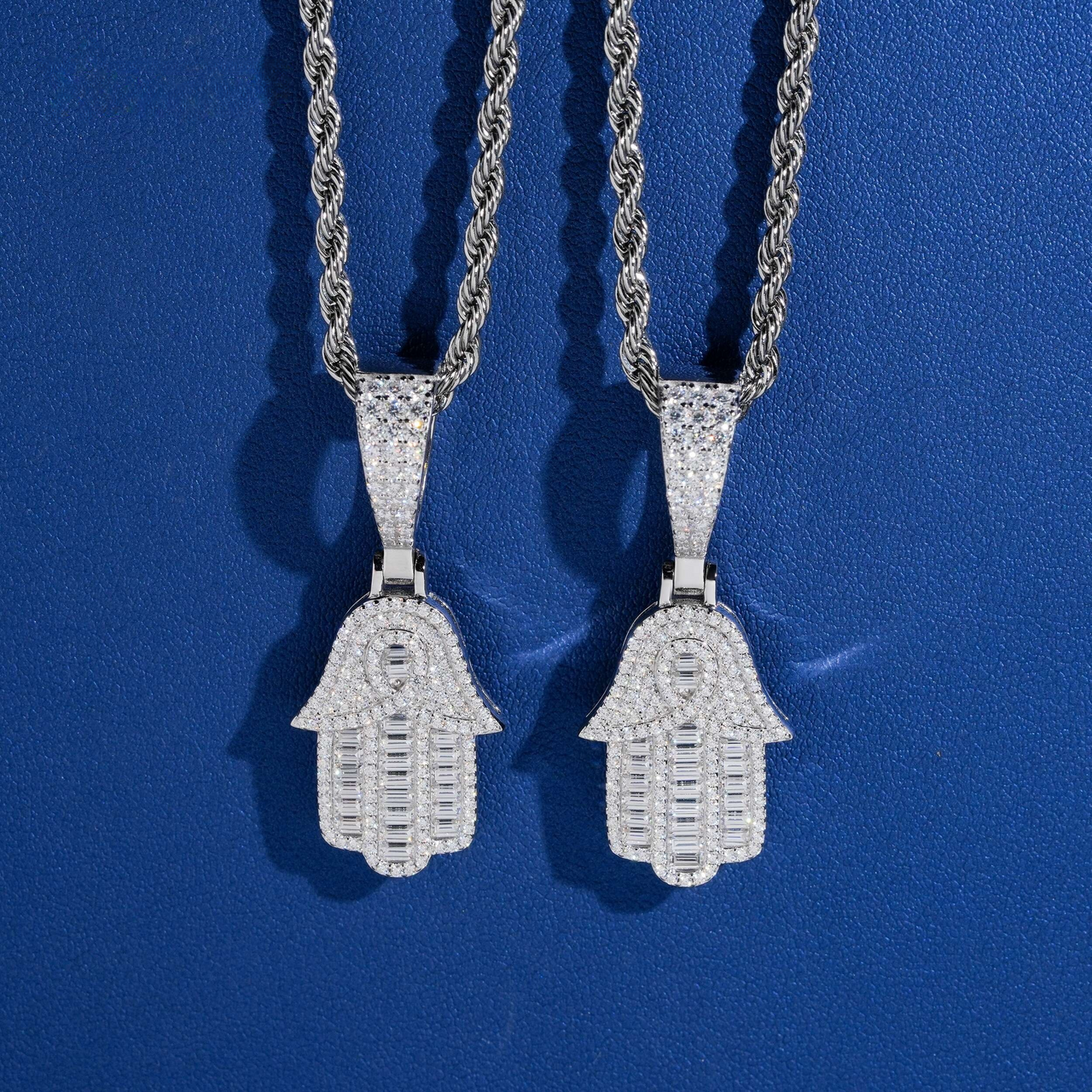 Colgante Mano de Fátima Diamante de Laboratorio – Oro de 14k