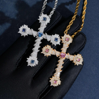 Colgante Cruz con Púas de Diamante de Laboratorio – Oro de 14k