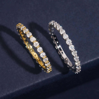 Anillo de eternidad de una sola fila con diamantes de laboratorio redondos – Oro de 14k