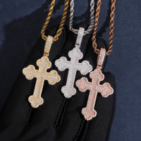 Colgante Cruz con Diamantes de Laboratorio – Oro de 14k