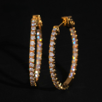 Pendientes de aro tipo Pavé de 2 mm con diamantes de laboratorio – Oro de 14k