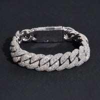 Pulsera de eslabones cubanos con mosaico de diamantes de laboratorio VVS invertidos de 15 mm - Oro de 14k