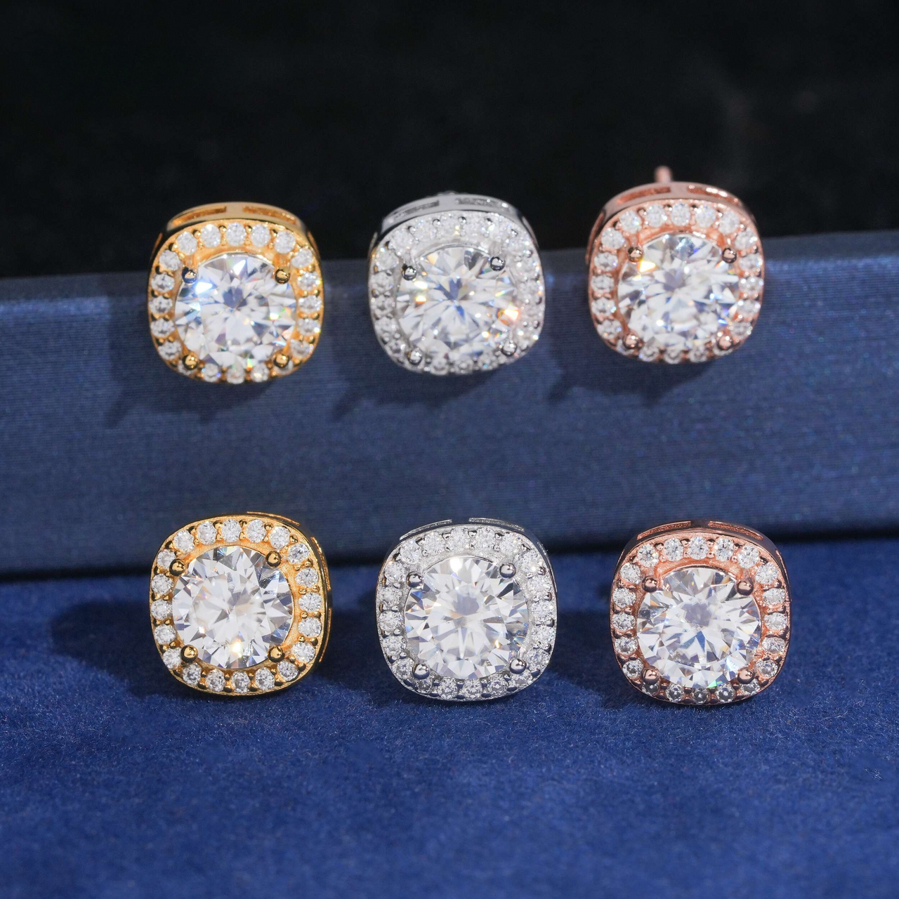 Aretes cuadrados tipo pavé con halo y diamantes creados en laboratorio – Oro de 14k