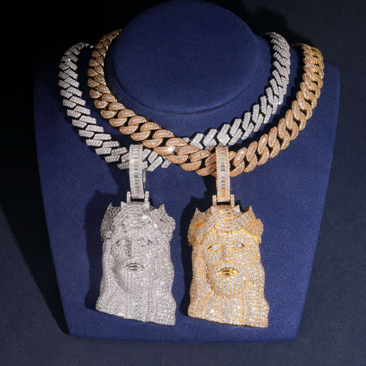 Colgante Jesus Piece con diamante cultivado – Oro de 14k