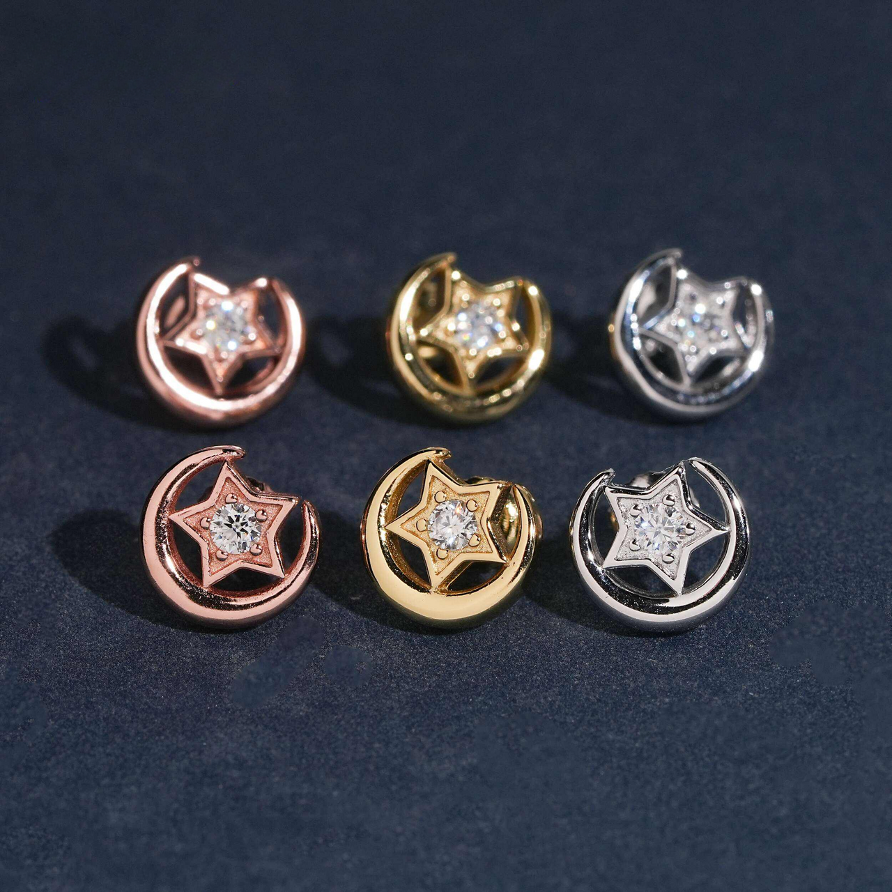 Pendientes de tuerca de oro de 14k con diseño de estrella, luna y diamante de laboratorio