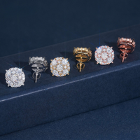 Pendientes de botón con forma de círculo y doble halo con pavé de diamante cultivado – Oro de 14k