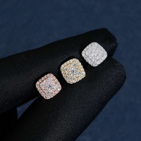 Pendientes de botón cuadrados con diamantes de laboratorio en oro de 14k