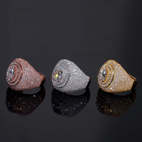 Anillo con Diamantes de Laboratorio de Pavé en Domo Ovalado Concéntrico Pesado – Oro de 14k
