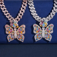 Colgante Mariposa Multicolor Diamante de Laboratorio – Oro de 14k