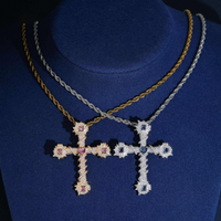 Colgante Cruz con Púas de Diamante de Laboratorio – Oro de 14k