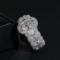 Anillo de diamante de laboratorio con halo festoneado ovalado – Oro de 14k