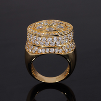 Anillo de oro de 14k con cúpula concéntrica floral y pavé de diamantes de laboratorio