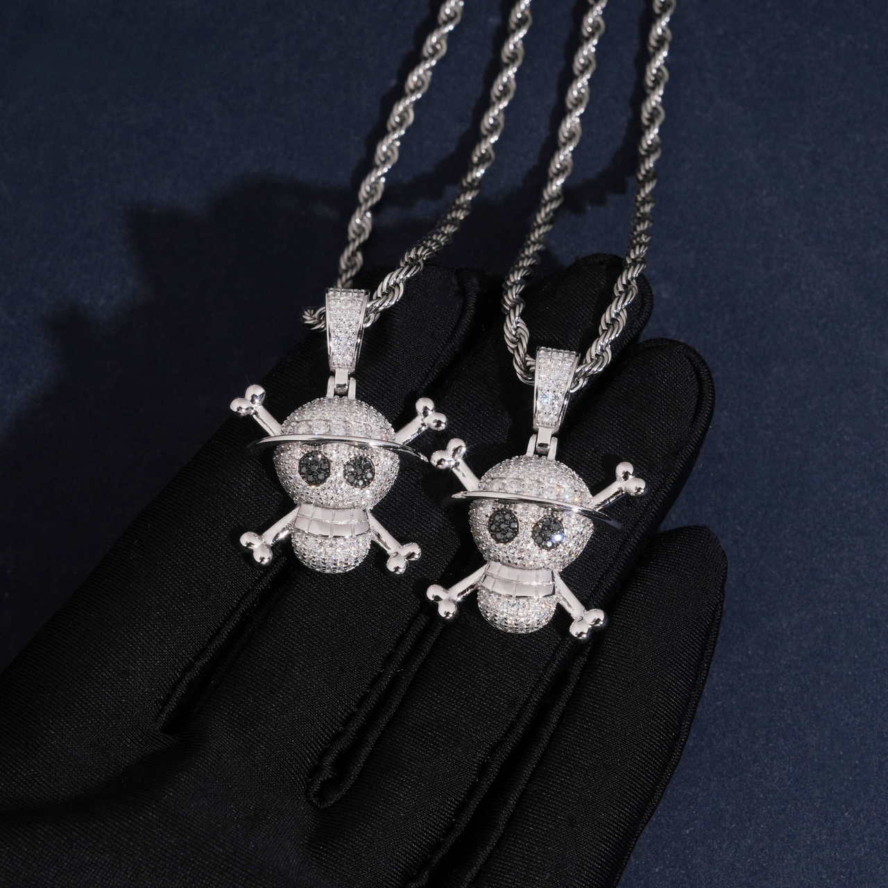 Colgante Calavera Sombrero de Paja Diamante de Laboratorio – Oro de 14k