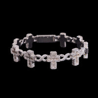 Pulsera de diamantes de laboratorio cruzada tipo baguette y moissanita de oro de 14k