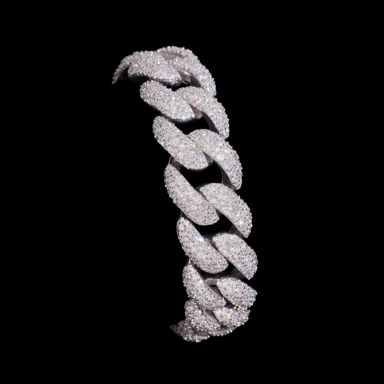 Pulsera de eslabones cubanos de 18 mm con incrustaciones de mosaico y diamantes de laboratorio – Oro de 14k