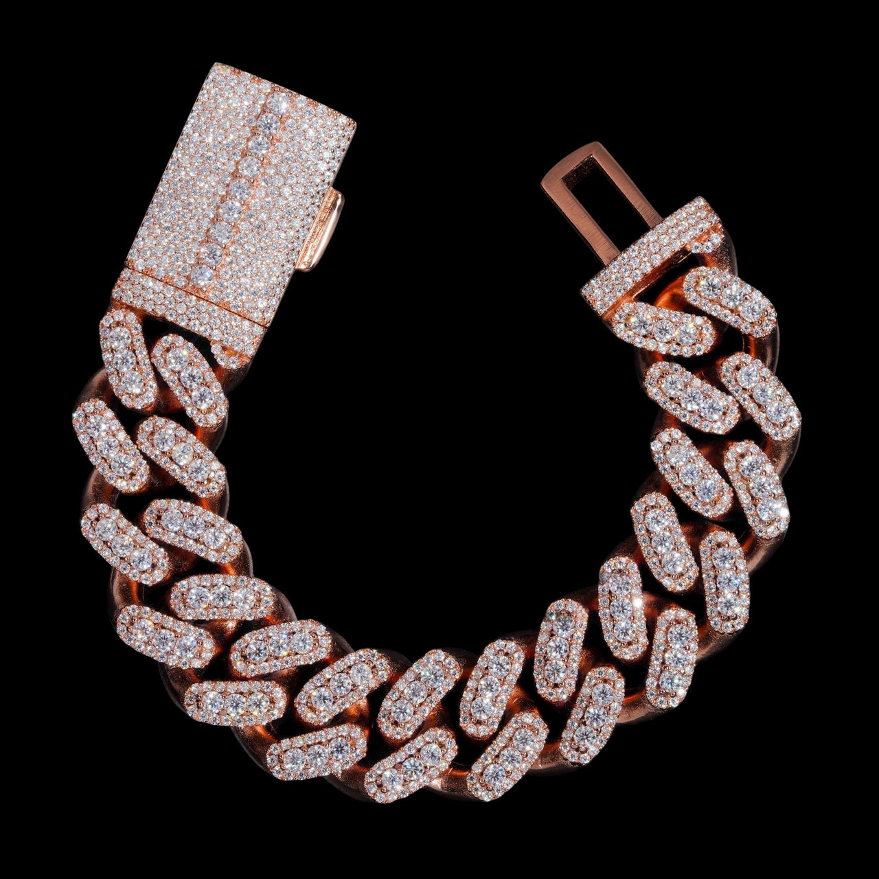 Pulsera cubana de eslabones con diamantes de laboratorio y 3 piedras de 18 mm de ancho - Oro de 14k