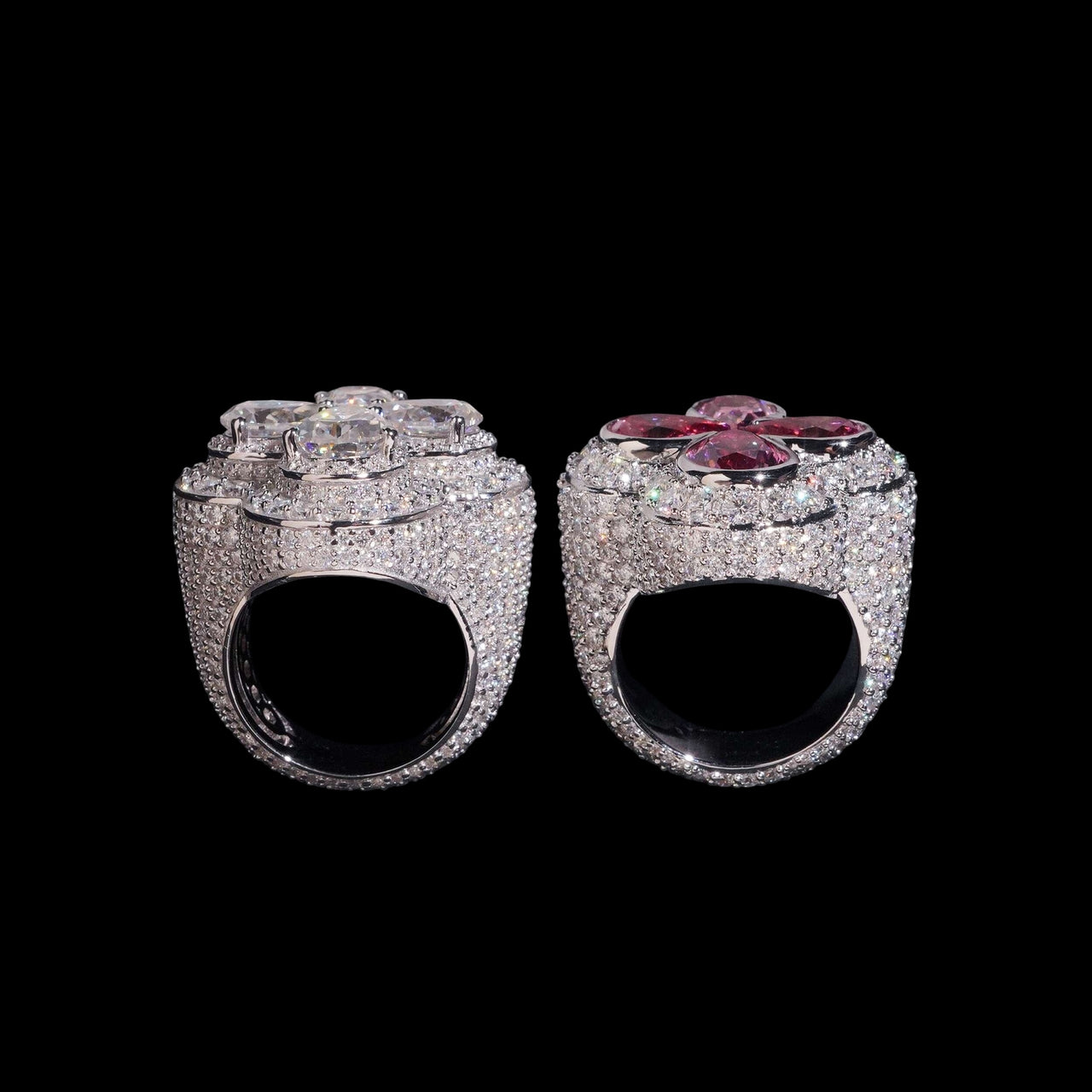 Anillo de trébol de cuatro hojas con pavé de diamantes de laboratorio – Oro de 14k