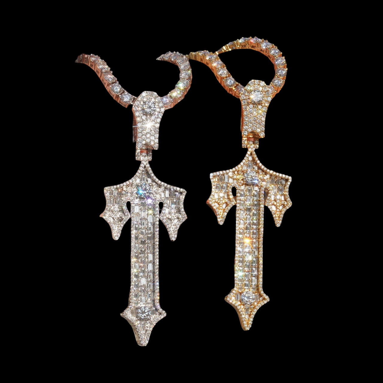 Colgante del logotipo de Trapstar con diamantes de laboratorio – Oro de 14k