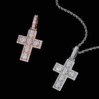 Colgante Puntero Cruz con Diamantes Creados en Laboratorio – Oro de 14k