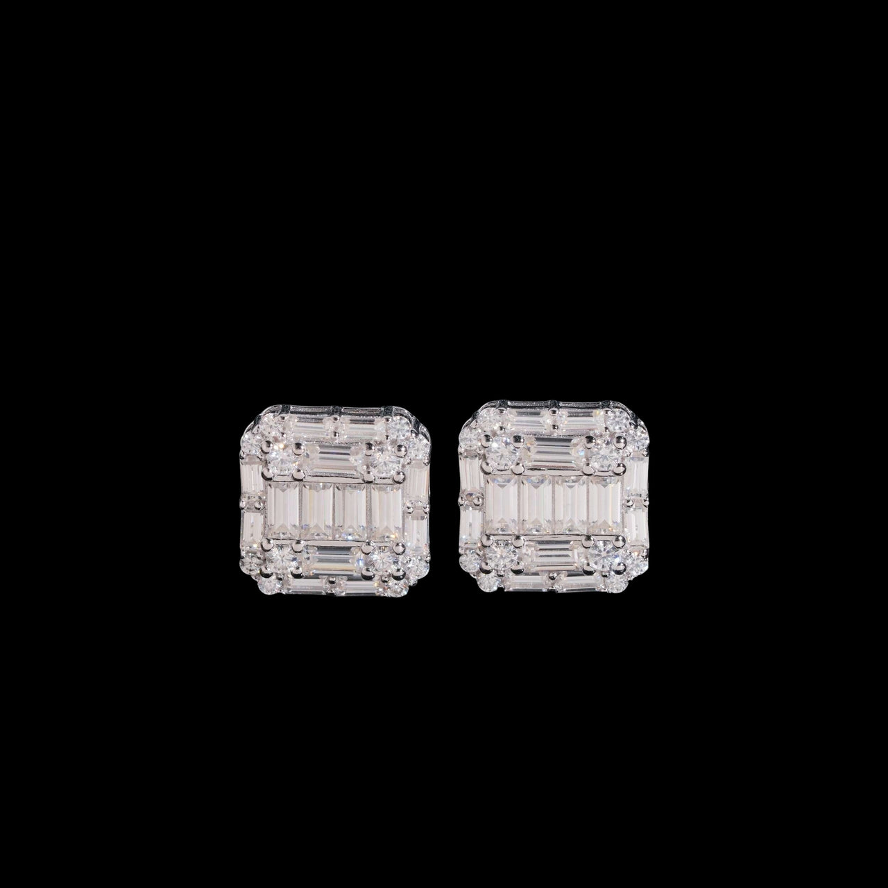 Pendientes de botón cuadrados Baguette Pavé de diamante de laboratorio – Oro de 14k
