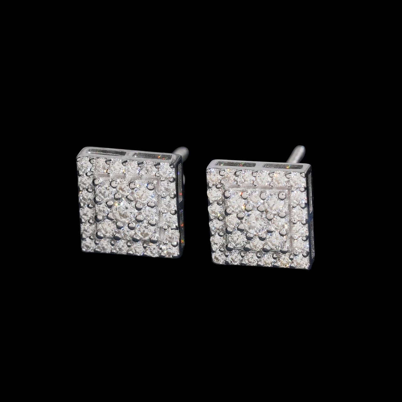 Aretes cuadrados tipo pavé con halo y diamantes creados en laboratorio – Oro de 14k
