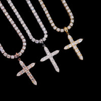 Colgante Cruz de Diamantes Cultivados Talla Asscher y Pera – Oro de 14k