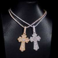 Colgante Cruz Floral Diamante de Laboratorio – Oro de 14k