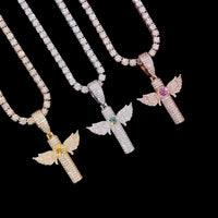 Colgante de cruz Alas de ángel Diamante de laboratorio – Oro de 14k