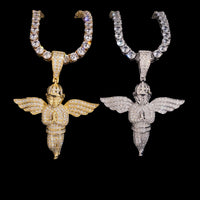 Colgante Ángel Rezando con Diamante de Laboratorio – Oro de 14k