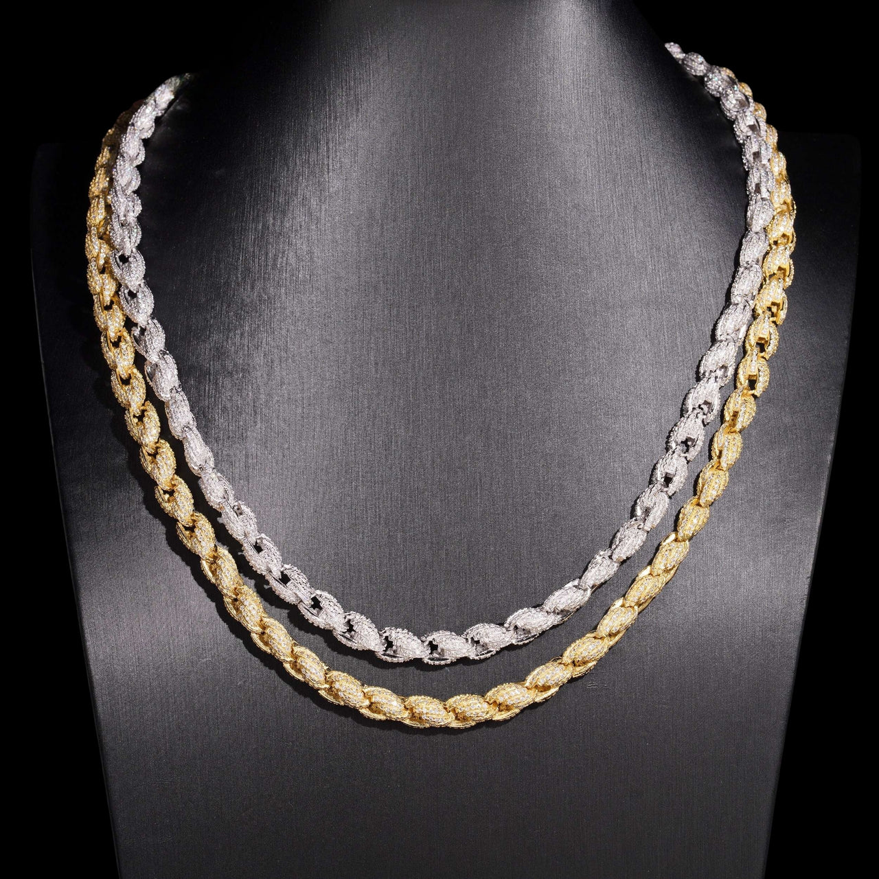 Collar de Cuerda Trenzada de 7.5MM con Pavé Completo – Moissanita de Oro de 14k