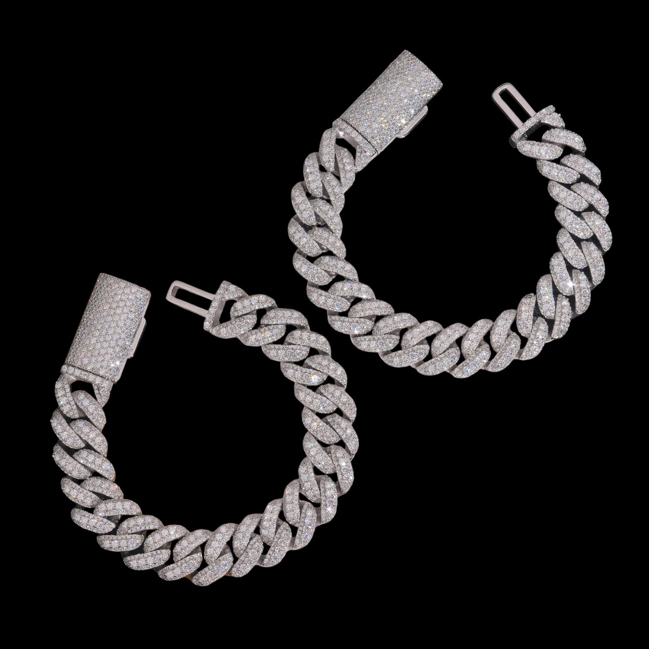 Brazalete con eslabones cubanos en forma de luna de 16 mm con diamantes de laboratorio – Oro de 14k